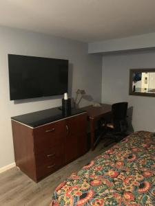 Skylark Motel - 5