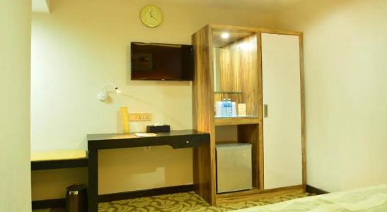 Pearl City - 31