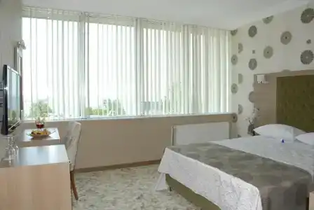 Lounge - 42