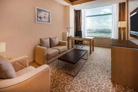 Holiday Inn Wuhan Riverside, An Ihg - 63