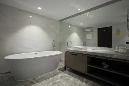Holiday Inn Chiangmai, An Ihg - 160