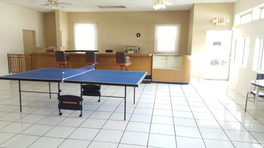 Parkway Inn - 6