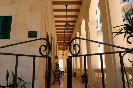 AX Palazzo Capua - 49