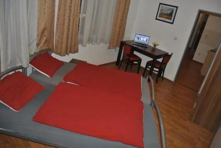 Kölnotel Hostel, Apart & Suite - 4