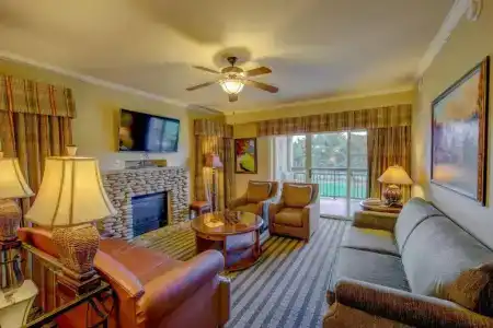 RiverStone Resort & Spa - 324