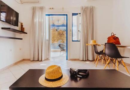 Vithos Seaside Aparthotel - 55