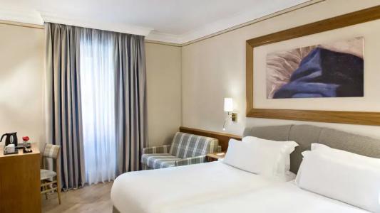 Renaissance Naples Mediterraneo - 54