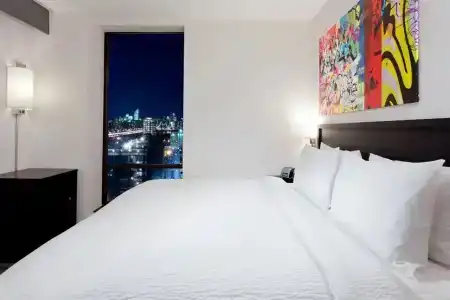 Fairfield Inn & Suites by Marriott New York/Queensboro Bridge - 4