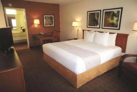 La Quinta Inn by Wyndham Austin Capitol / Downtown - 15