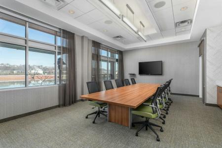 SpringHill Suites by Marriott Downtown/Cameron Harbor - 21