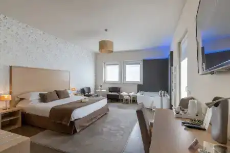 Torre Del Sud - 50