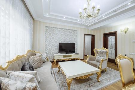 Royal Residence - 233