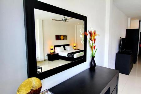 East Suites - 37