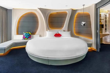 V Dubai, Curio Collection by Hilton - 83