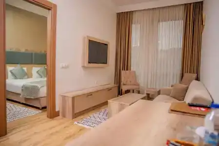 Mari Suites - 78