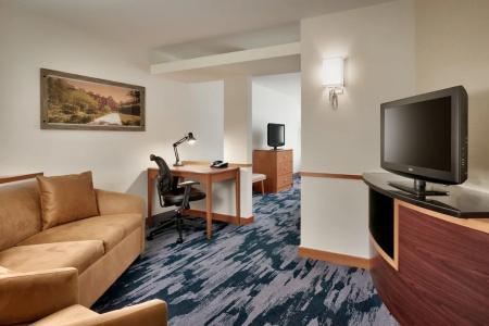Fairfield Inn & Suites by Marriott Central - 50