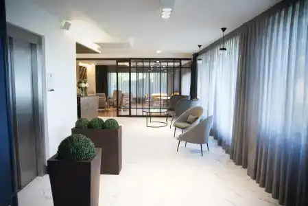 Avenida - 20