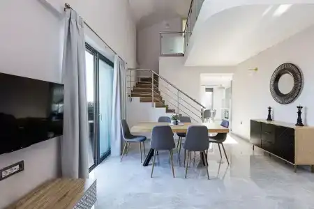 Aurora Suites - 52