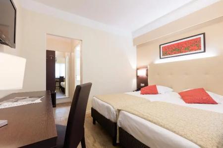 Hôtel Rotonde - 57