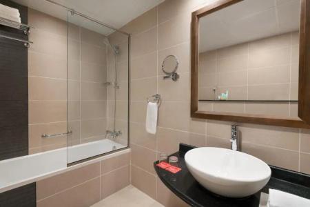 Ramada by Wyndham Dubai Deira - 38