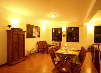 Royal Astoria - 21