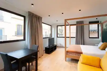 Welldone Sierpes Boutique - 48