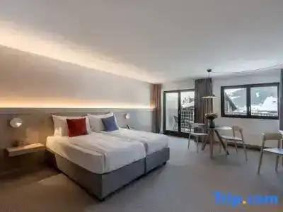 Victoria & Residence - 35