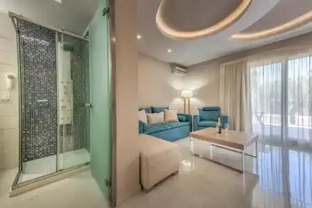 Koukounaria & Suites - 91