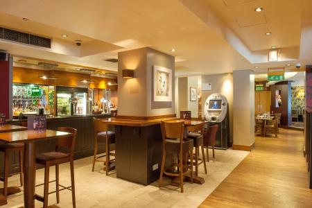 Premier Inn Tower Bridge - 24