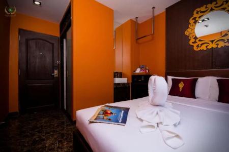 Violet Tower at Khaosan Palace - 27