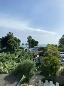 Side Linda Apart - 36