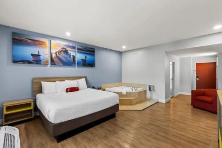 Days Inn & Suites by Wyndham - 119