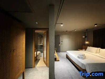 Centric Place - 73