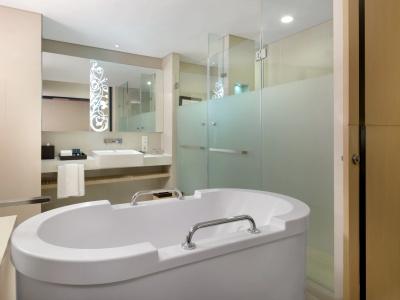 Four Points by Sheraton Bangkok, Sukhumvit 15 - SHA Certified - 21