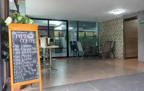 Greenview Ekkamai10 Suite - 16