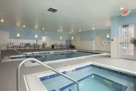 Hilton Garden Inn - 12