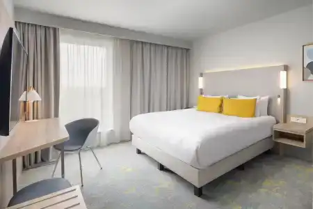 Courtyard by Marriott Paris Charles de Gaulle Central Airport - 2