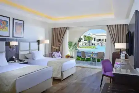 Albatros White Beach - 32