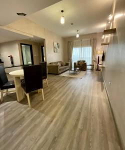 Boulevard City Suites - 41
