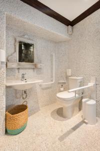 Elakati Luxury Boutique - Adults Only - 8