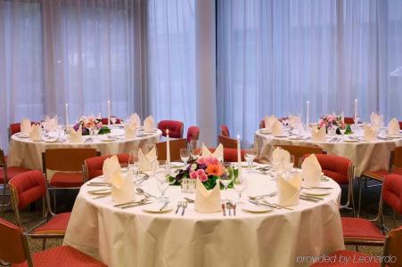 Novotel Düsseldorf City West - 19