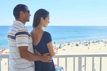 Commander & Suites - 77