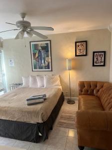 Manhattan Tower Apartment - 86