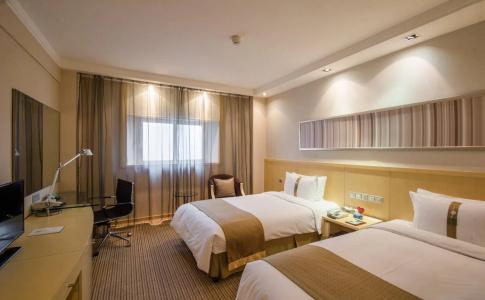 Park Inn by Radisson Shanghai Downtown - 5