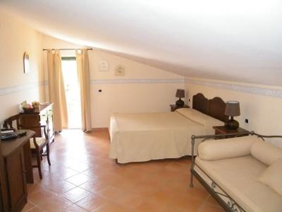 Villa Delle Meraviglie - 17