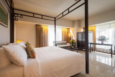 Indra Regent - 40