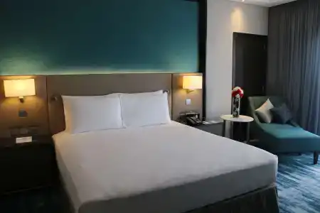 Radisson Blu & Resort, Al Ain - 4