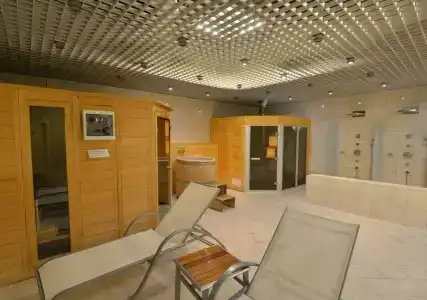Aro Palace - 19