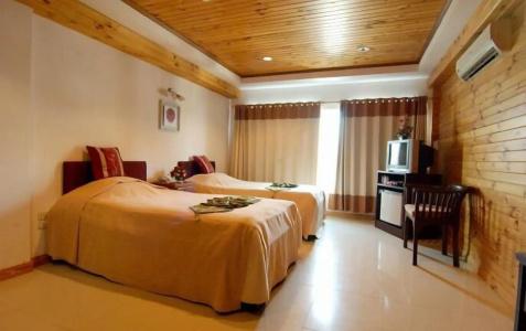 Maekhong Delta Boutique - 2