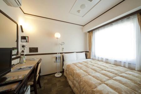Toyoko Inn-eki Nishiguchi Hiroba - 10